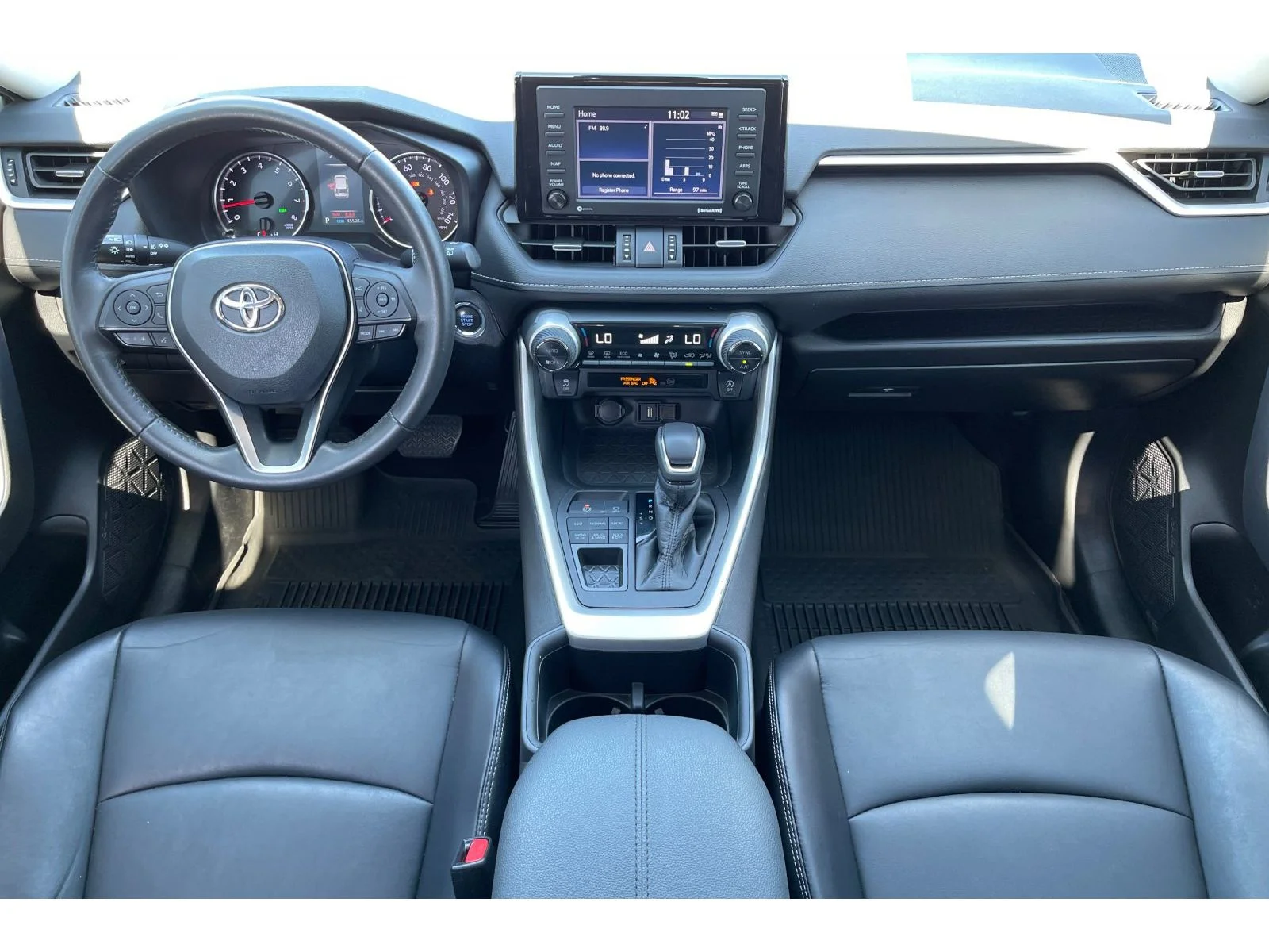 Used 2022 Lunar Rock Toyota XLE Premium image 16