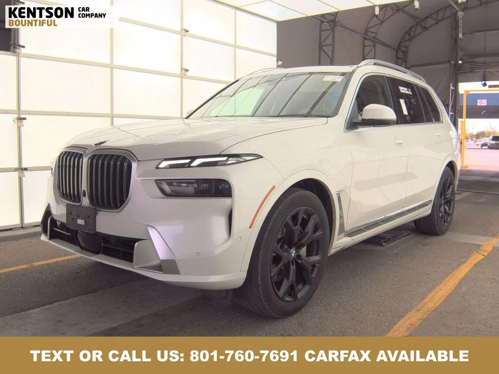 2025 BMW X7 xDrive40i's photo