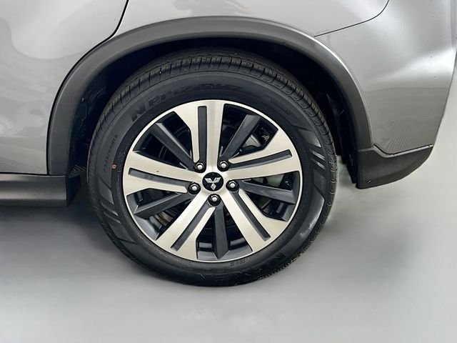 2024 Mitsubishi Outlander Sport SE - Photo 36