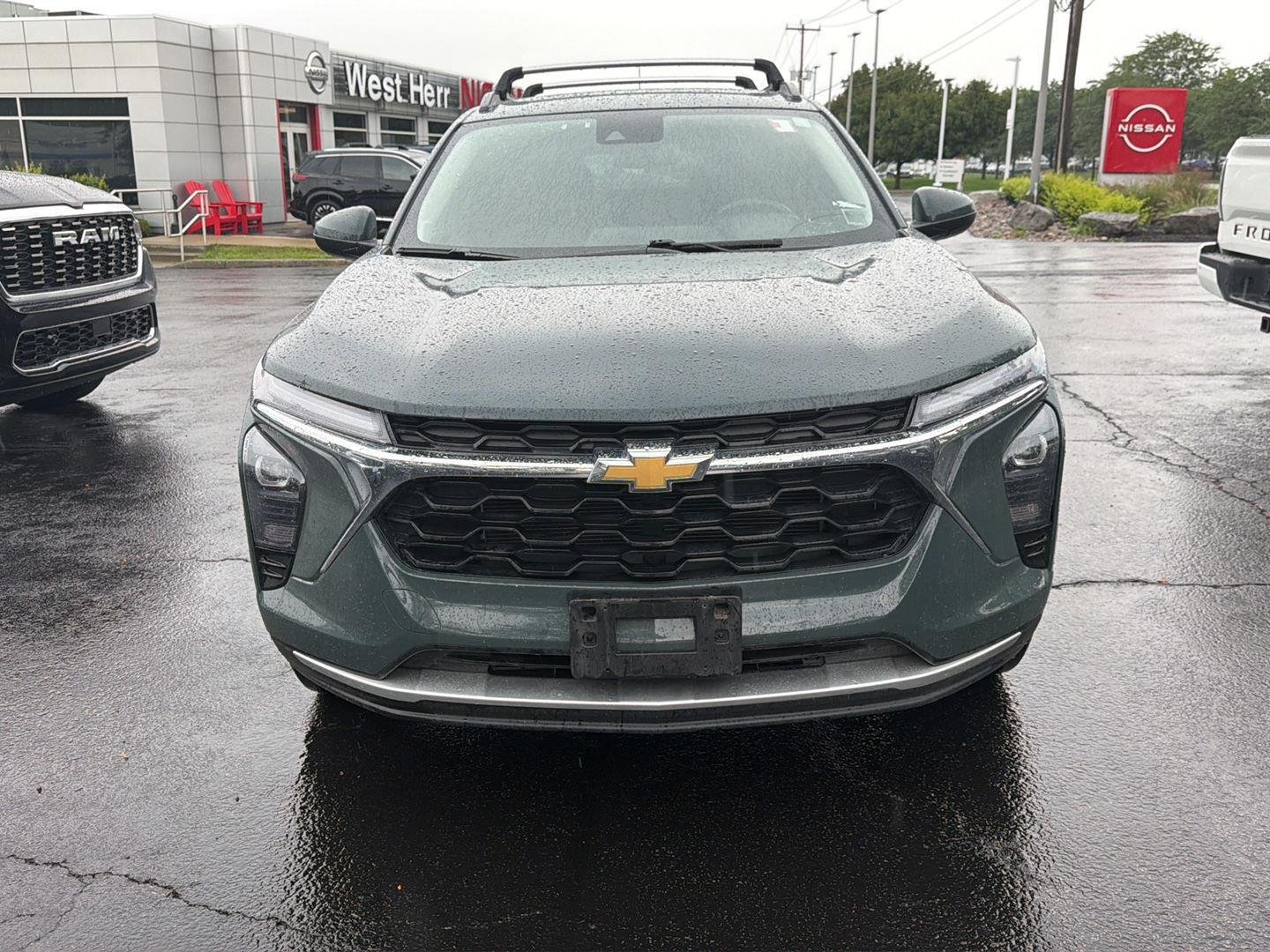 Used 2025 Cypress Gray Chevrolet LT image 2