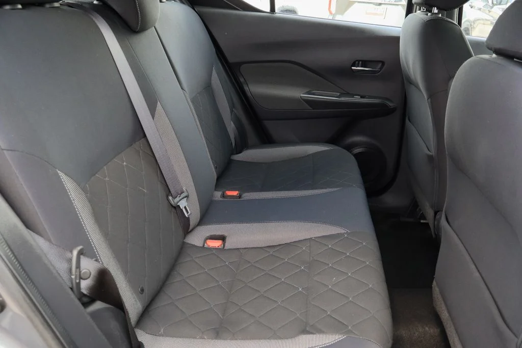 Used 2018 Gray Nissan SV image 25