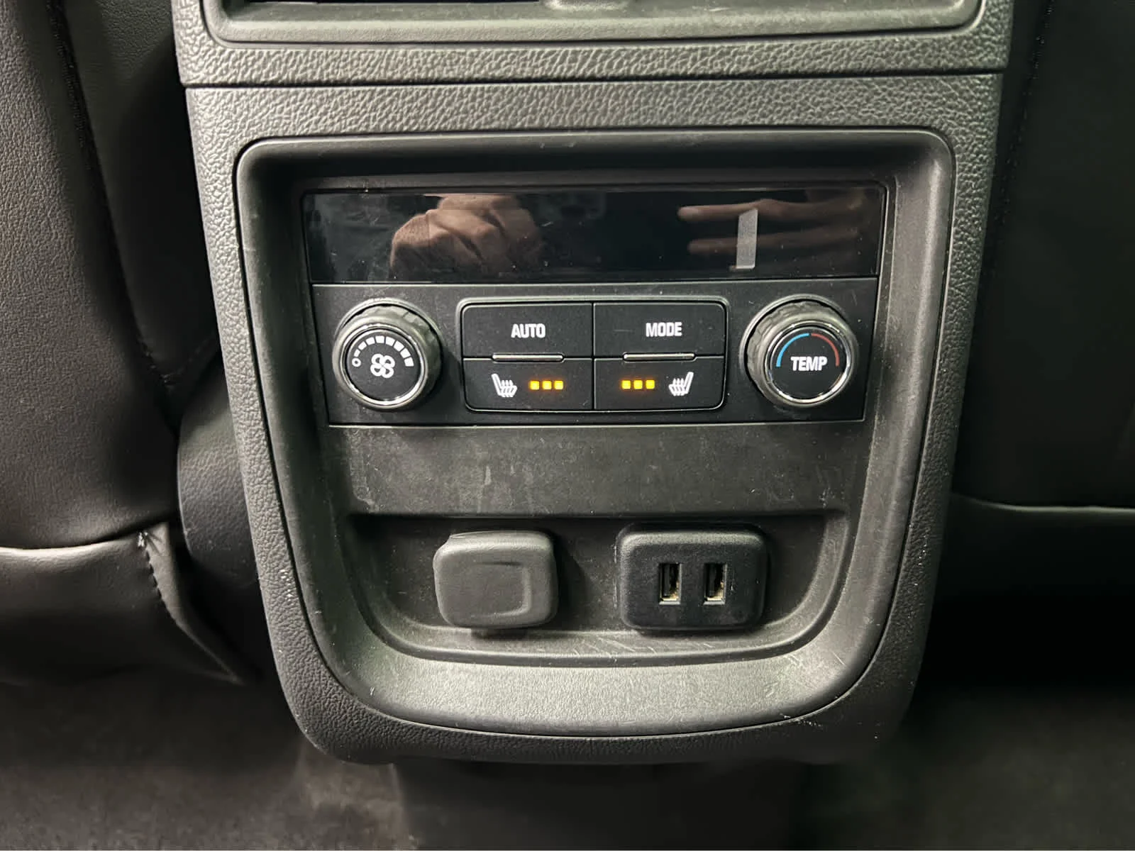Used 2016 Ebony Twilight Metallic Buick Premium I image 31