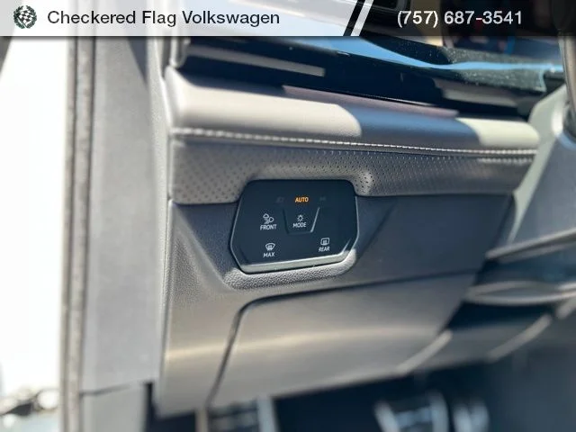 New 2026 White Volkswagen 2.0T SEL Premium R-Line image 20