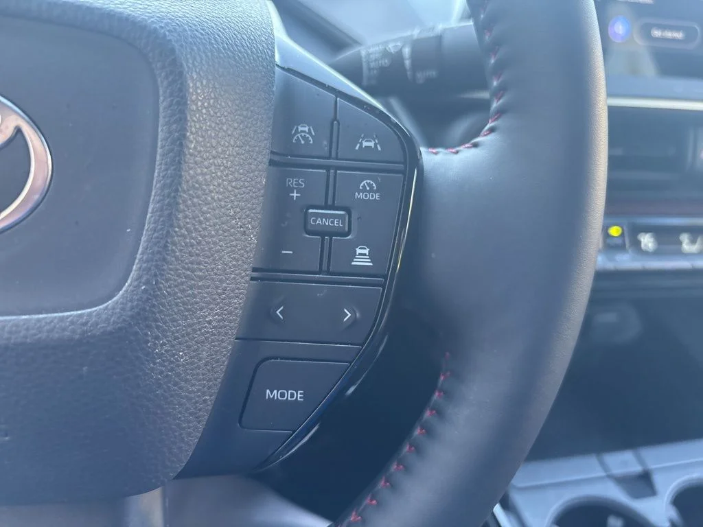 Used 2024  Toyota SE image 17