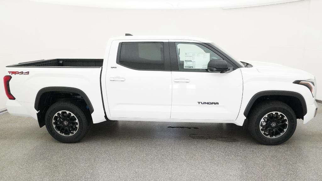 New 2026 Ice Cap Toyota SR5 image 21