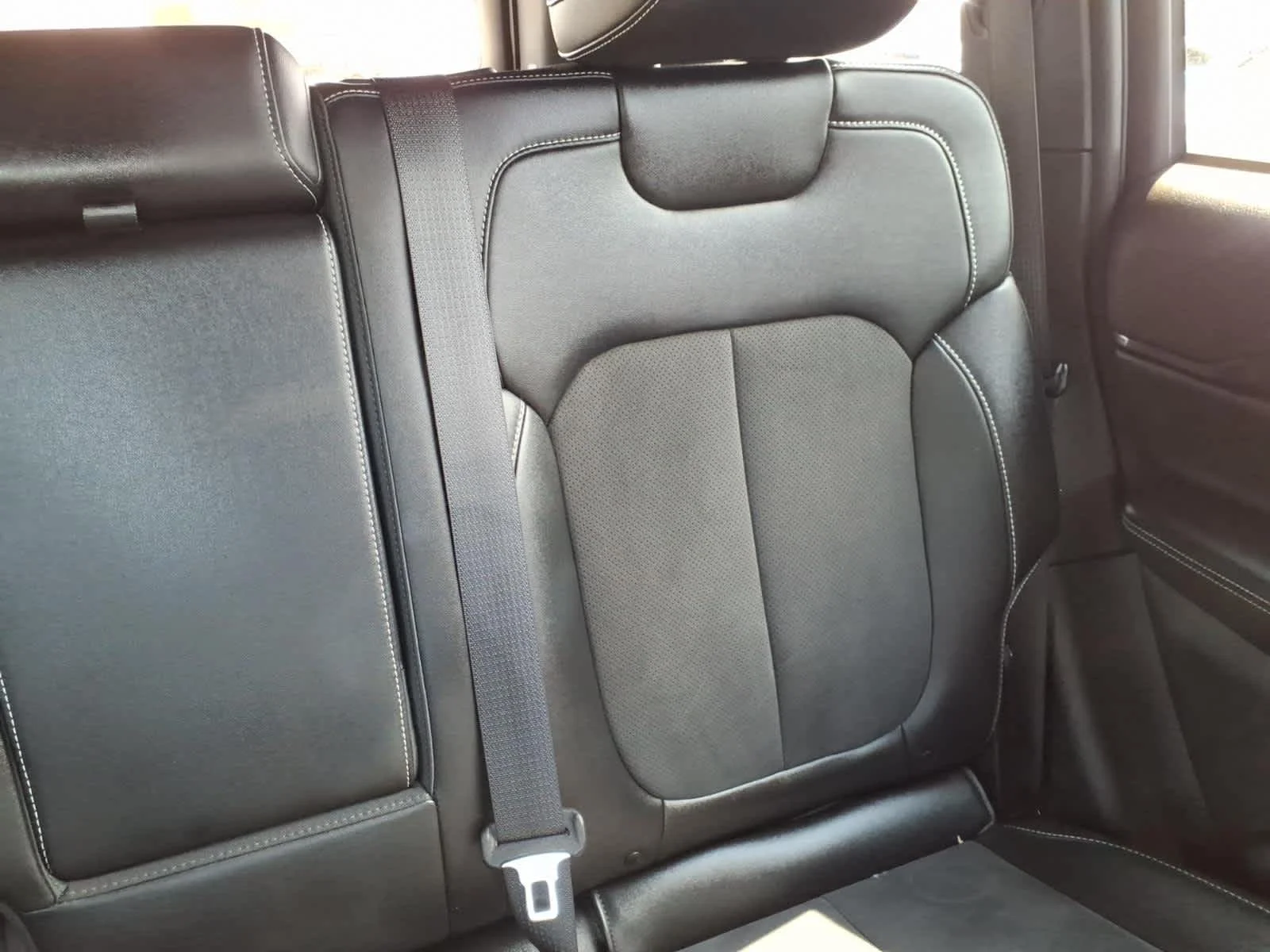 Certified Used 2023 Bright White Clearcoat Jeep Altitude image 20