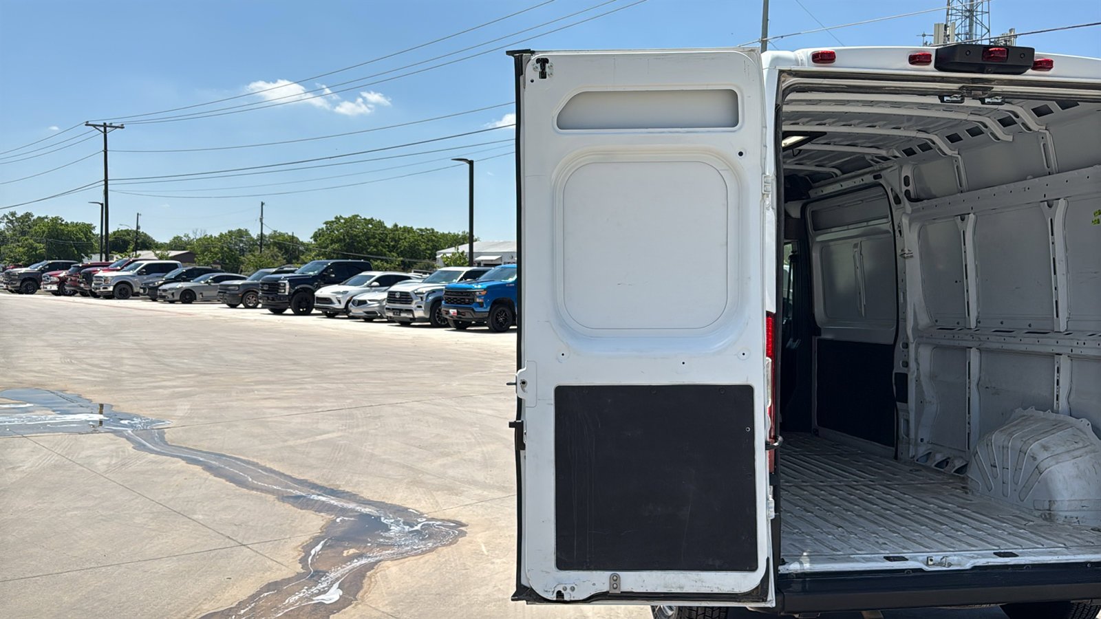 Used 2025 Bright White Clearcoat Ram Tradesman image 26