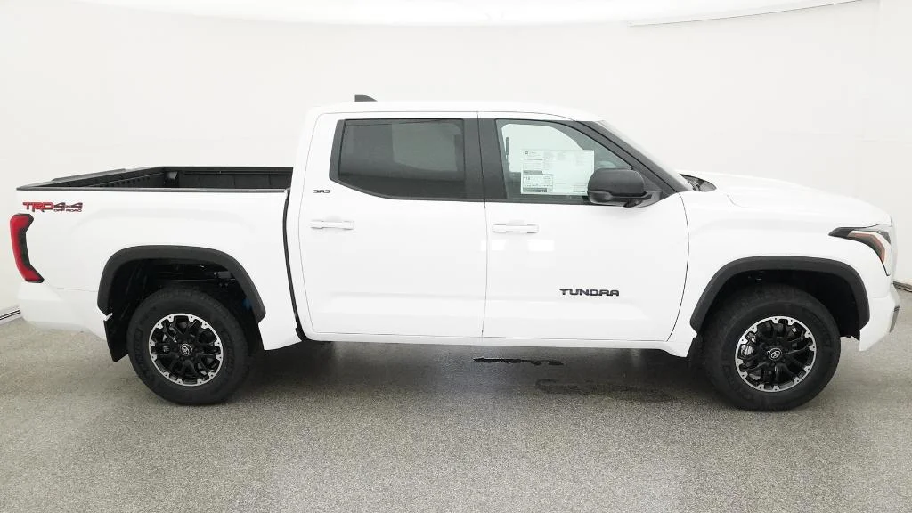 New 2026 Ice Cap Toyota SR5 image 21