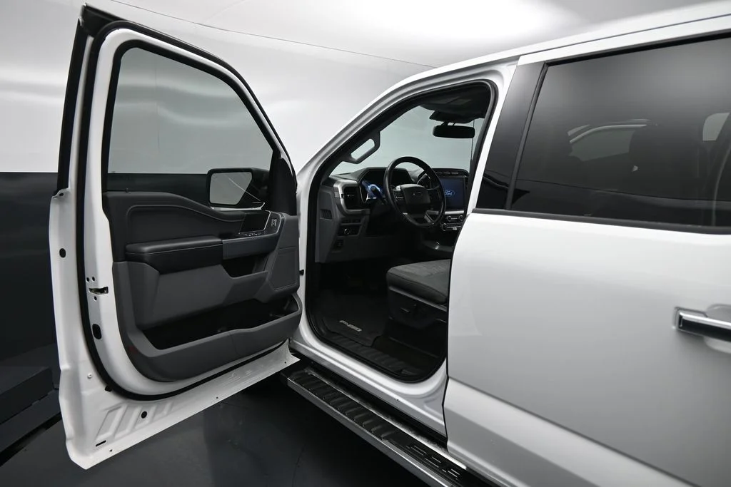 Certified Used 2022  Ford XLT image 9