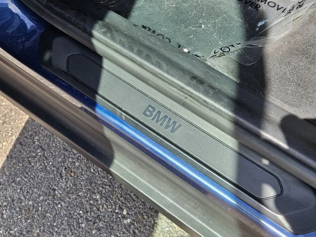 Used 2023 Phytonic Blue Metallic BMW xDrive30i image 36