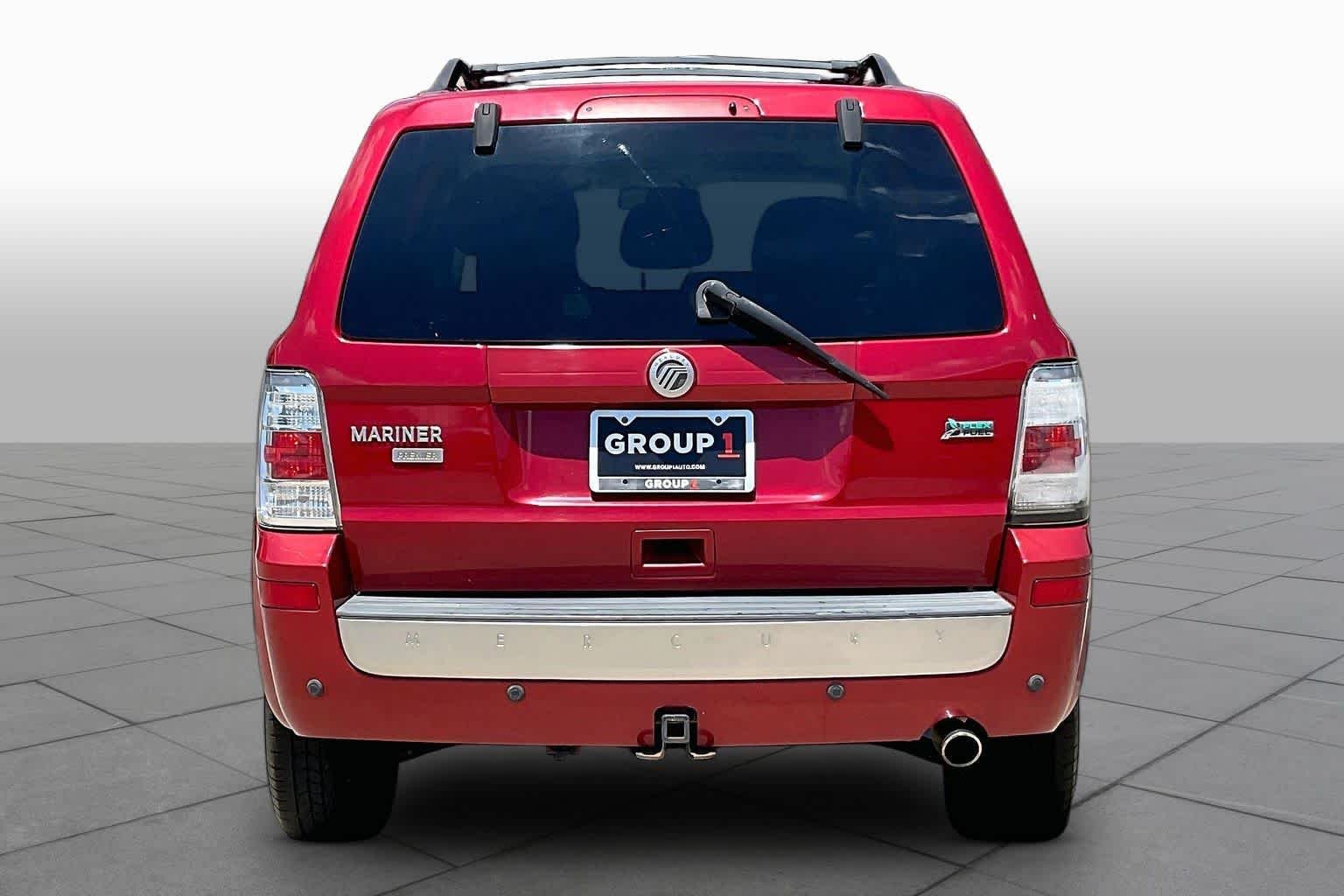 Used 2010 Sangria Red Metallic Mercury Premier image 4