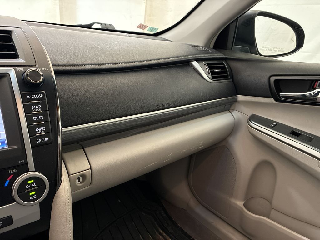 Used 2012 Black Toyota XLE image 24