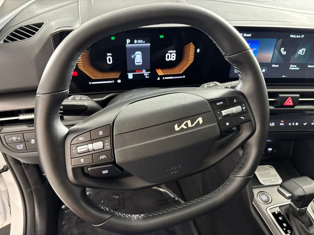 New 2026 Glacial White Pearl Kia EX image 29