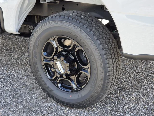 2026 Ford F-250 Super Duty XL - Photo 8