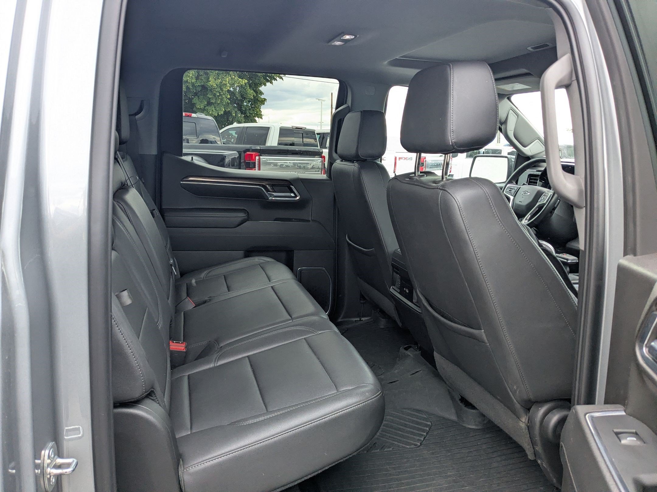 Used 2024 Sterling Gray Metallic Chevrolet LT Trail Boss image 29