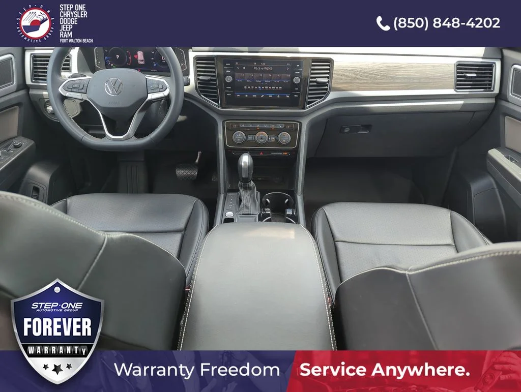 Used 2023 Black Volkswagen 3.6L V6 SE w/Technology image 14