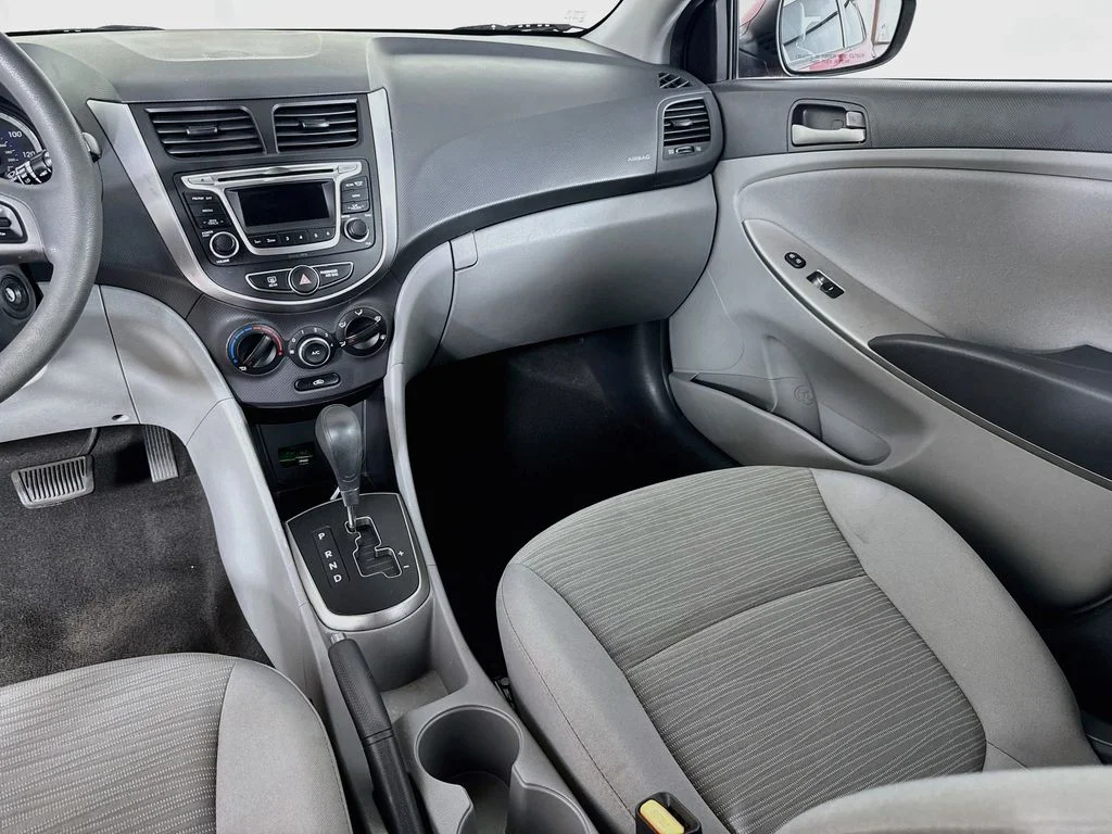 Used 2015 Red Hyundai GS image 23