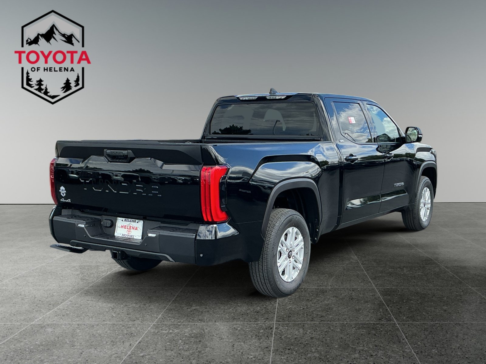 New 2026 Midnight Black Metallic Toyota SR5 image 5