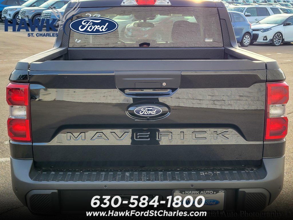 New 2026 Shadow Black Ford XLT image 5