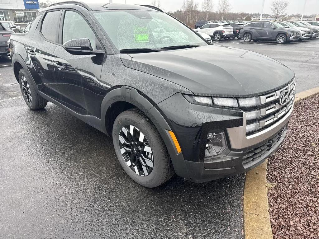 New 2026 Black Hyundai SEL image 2