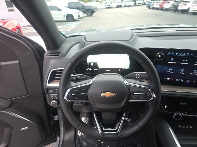 Used 2025 Gray Chevrolet High Country image 18