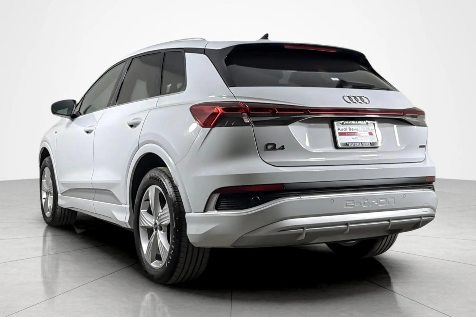 Used 2024 Glacier White Metallic Audi Premium 50 quattro image 3