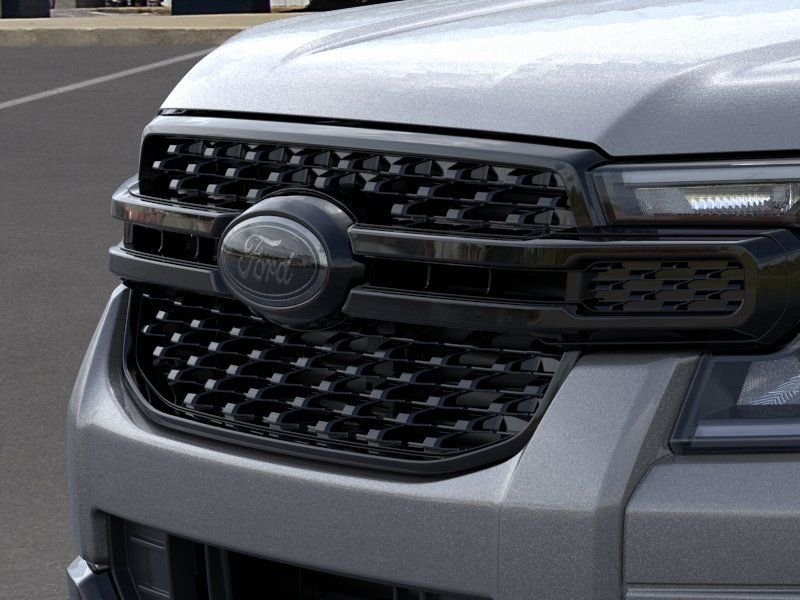 New 2026 Carbonized Gray Metallic Ford XLT image 17