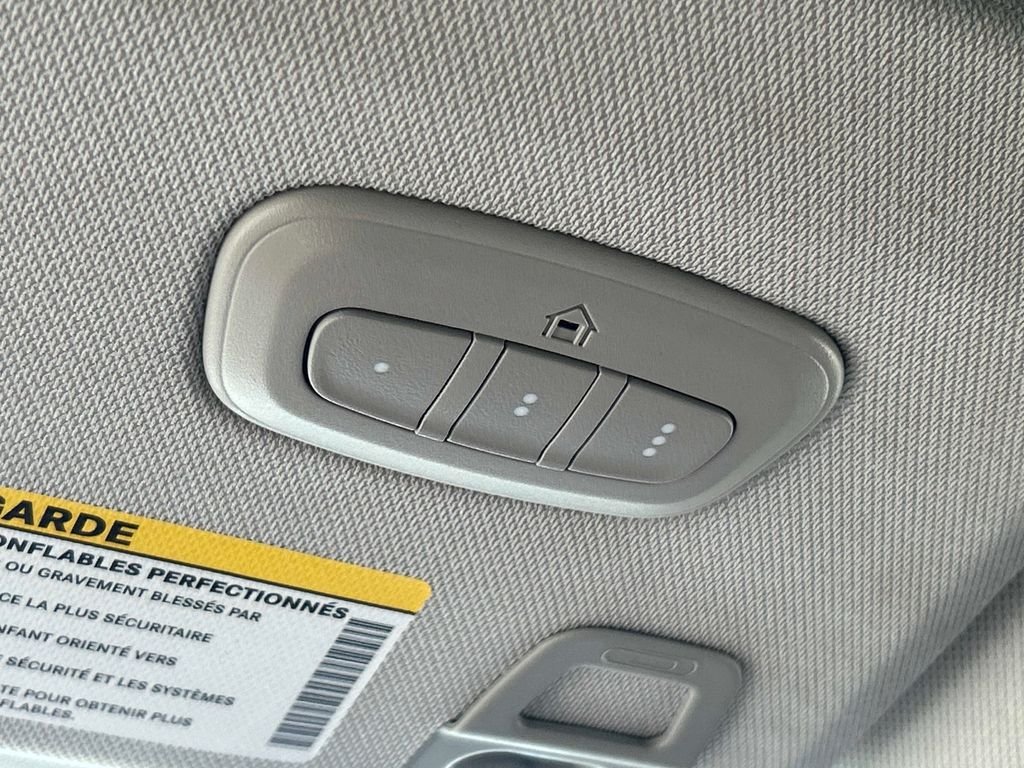 Used 2023 White Jeep Limited image 35