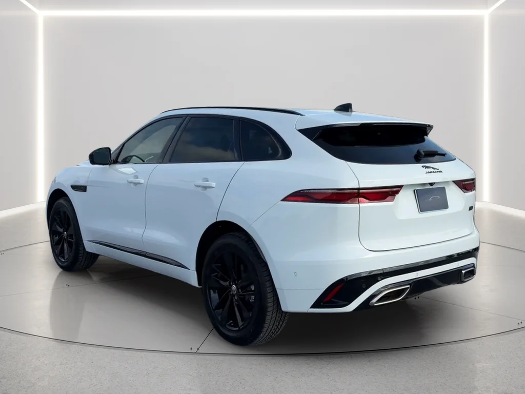 New 2026 Fuji White Jaguar P400 R-Dynamic S image 7