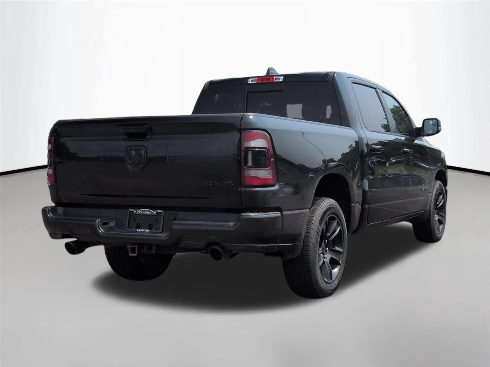 Used 2021 Diamond Black Crystal Pearlcoat Ram Big Horn image 5