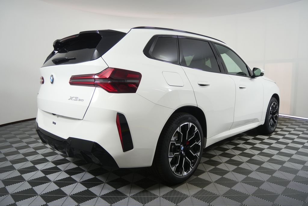 New 2026 Alpine White BMW 30 xDrive image 3