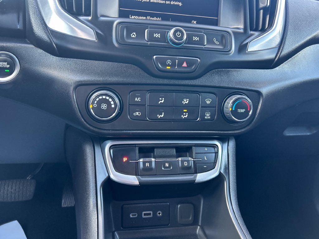 Used 2024 Silver GMC SLE image 19