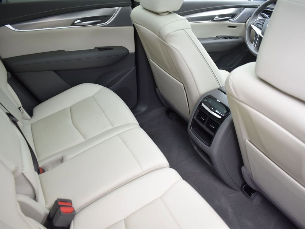 2023 CADILLAC XT5 - Image 29