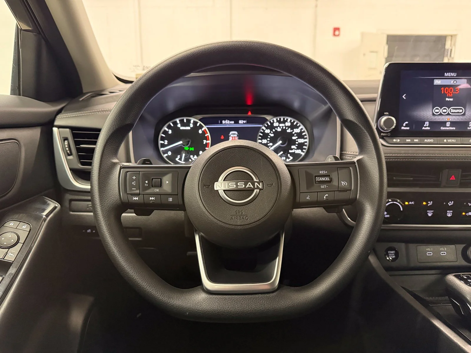 Used 2024 Gray Nissan S image 14