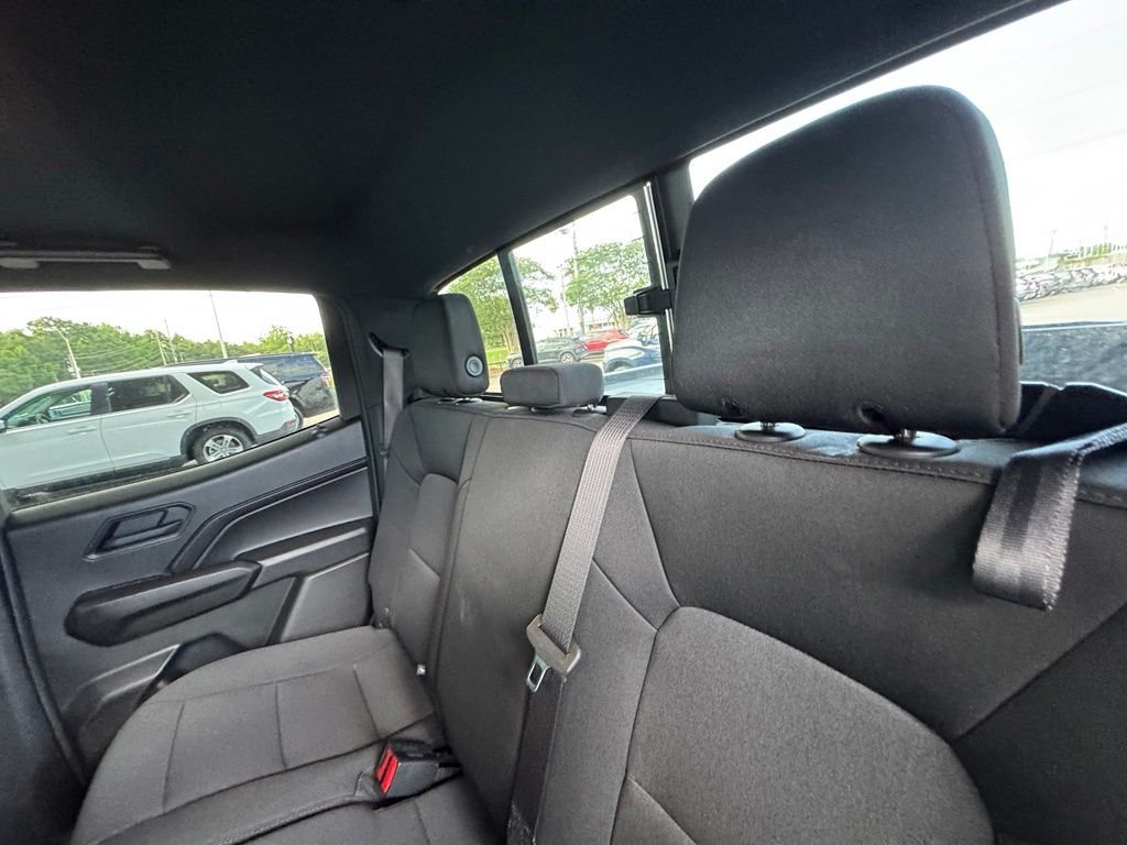 Used 2025 White Chevrolet Work Truck image 21