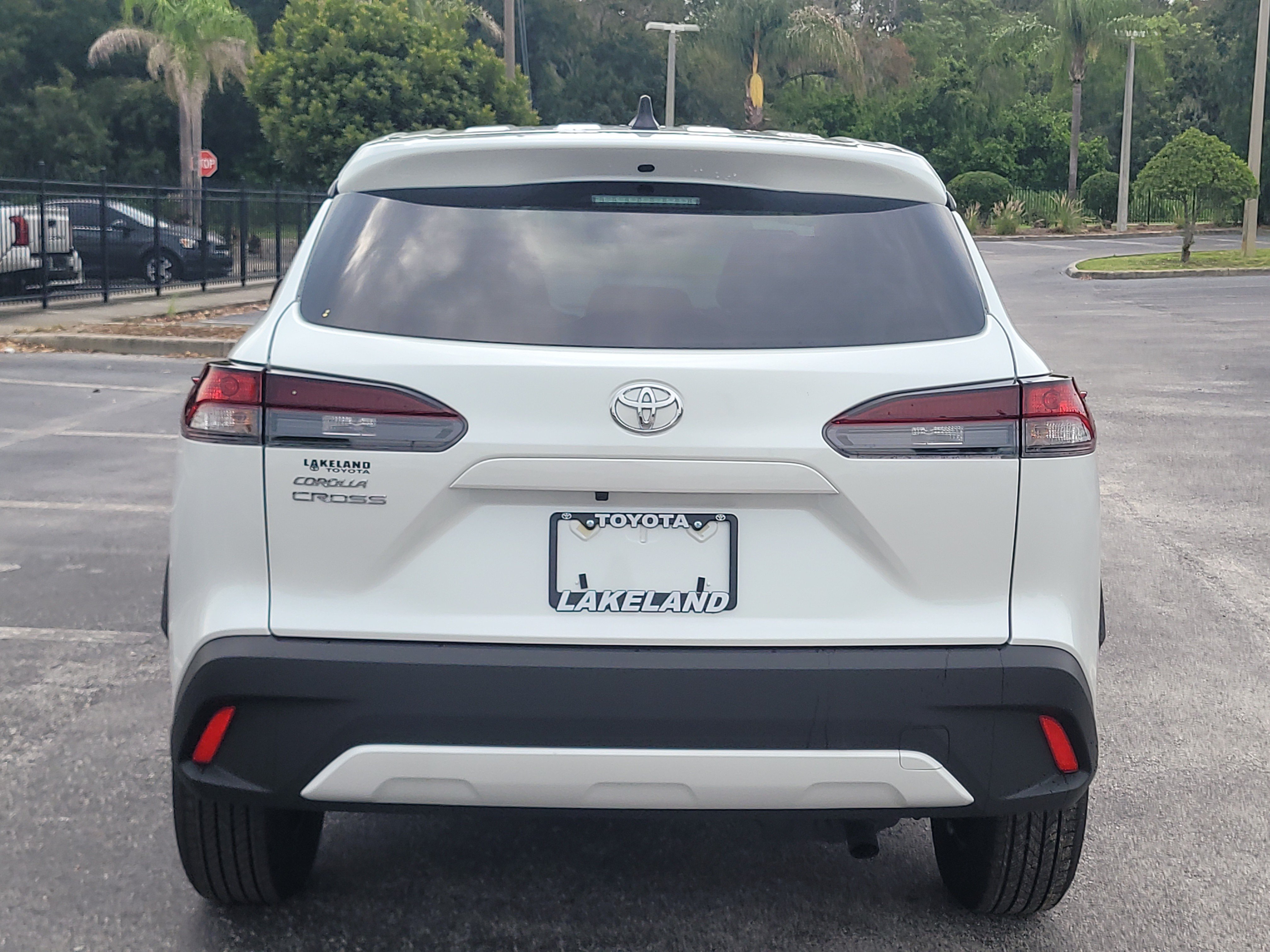Used 2026 Pearl Toyota L image 5