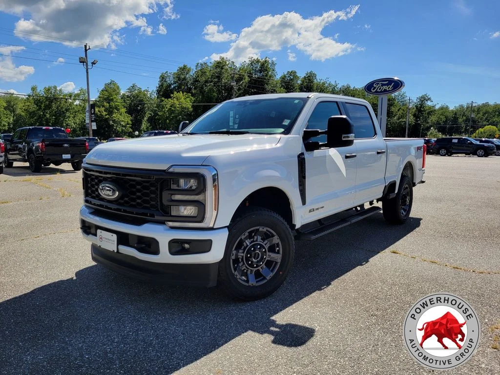 Used 2026 White Ford XL image 1