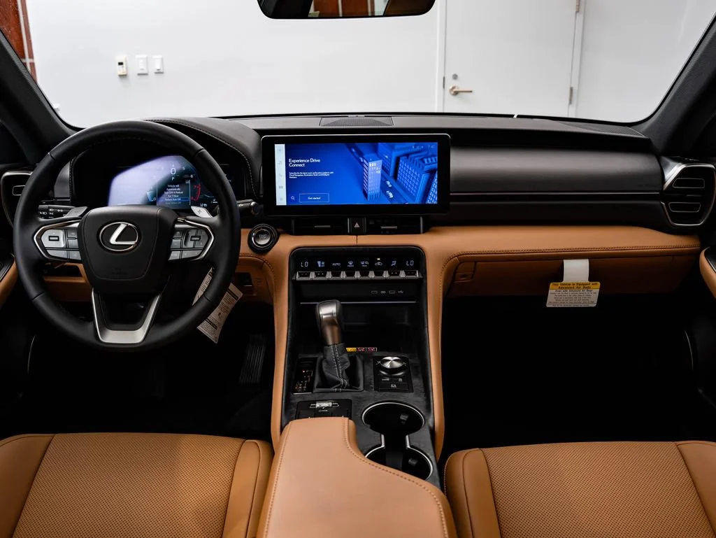 New 2026 Ultra White Lexus F SPORT DESIGN AWD image 32