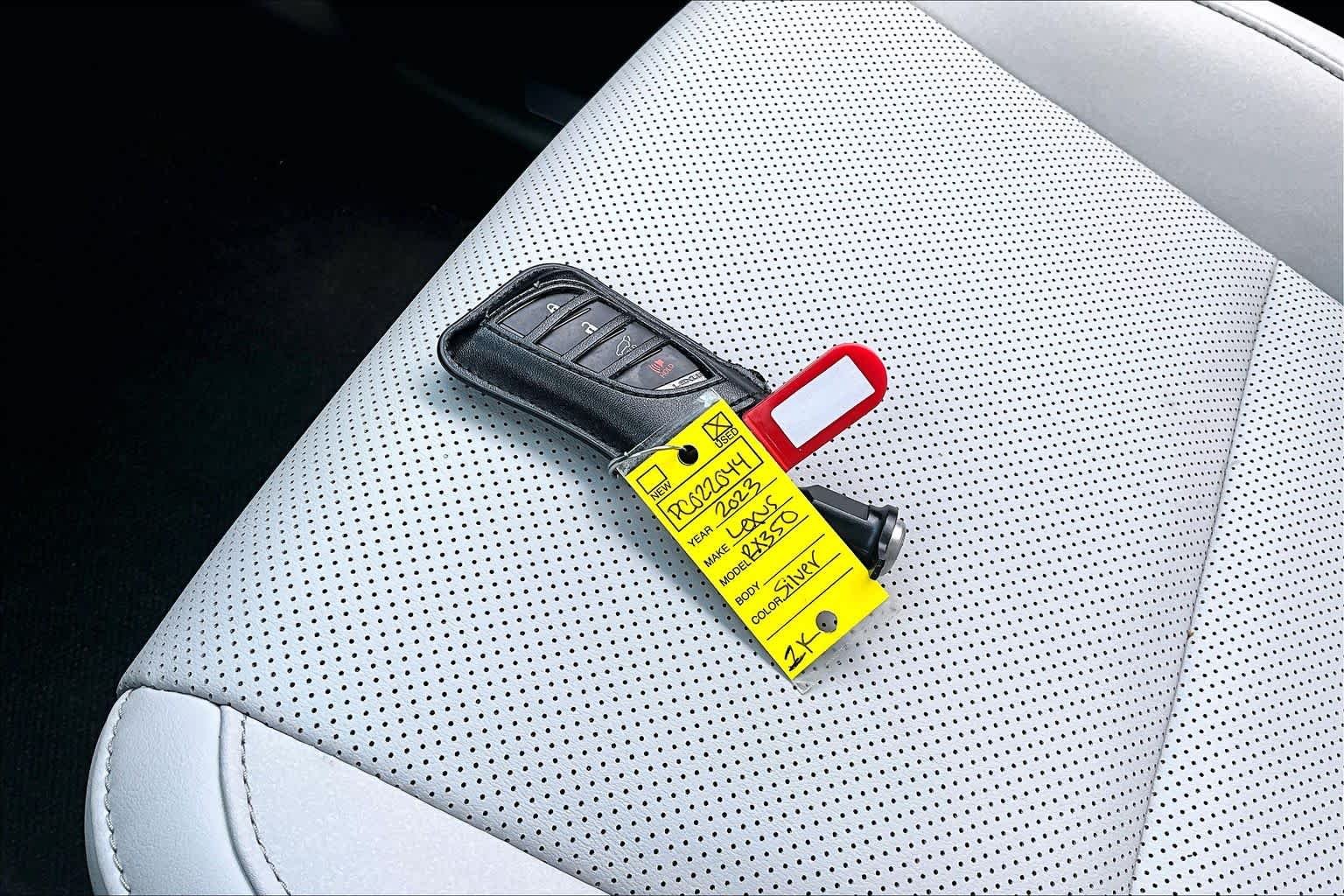 Used 2023 Iridium Lexus Premium image 13