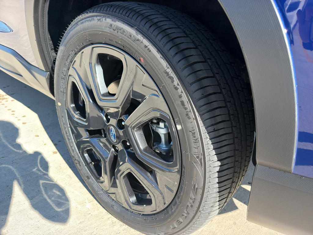 New 2026 SAPPHIRE BLUE PEARL Subaru Onyx Edition Touring image 8