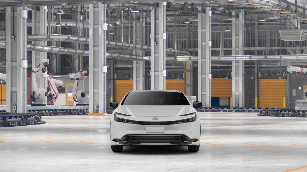 New 2027 Wind Chill Pearl Toyota LE image 17