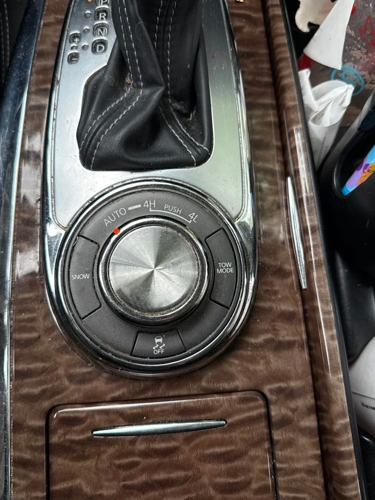 Used 2020 Black Nissan SL image 28