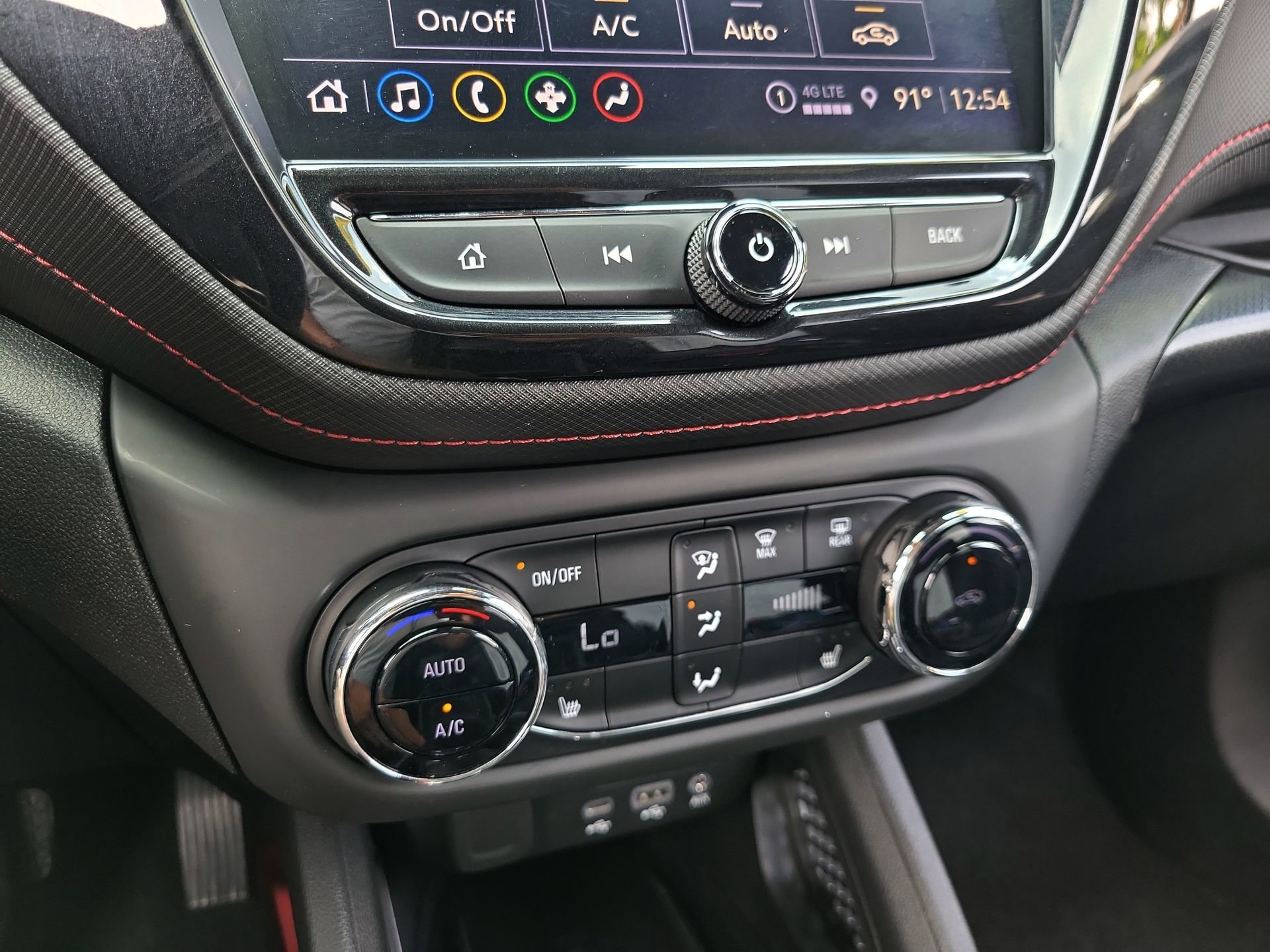 Used 2022 Mosaic Black Metallic Chevrolet RS image 24