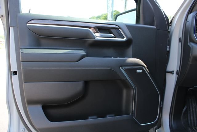 Used 2024 Black Chevrolet RST image 11