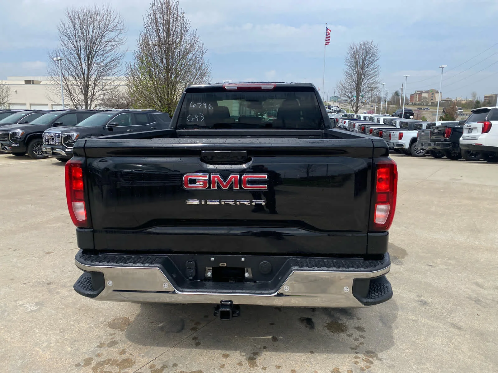 New 2026 Onyx Black GMC Pro image 7