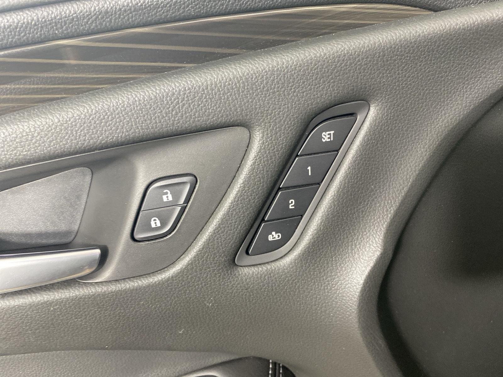 Used 2019 Satin Steel Metallic Buick Essence image 24