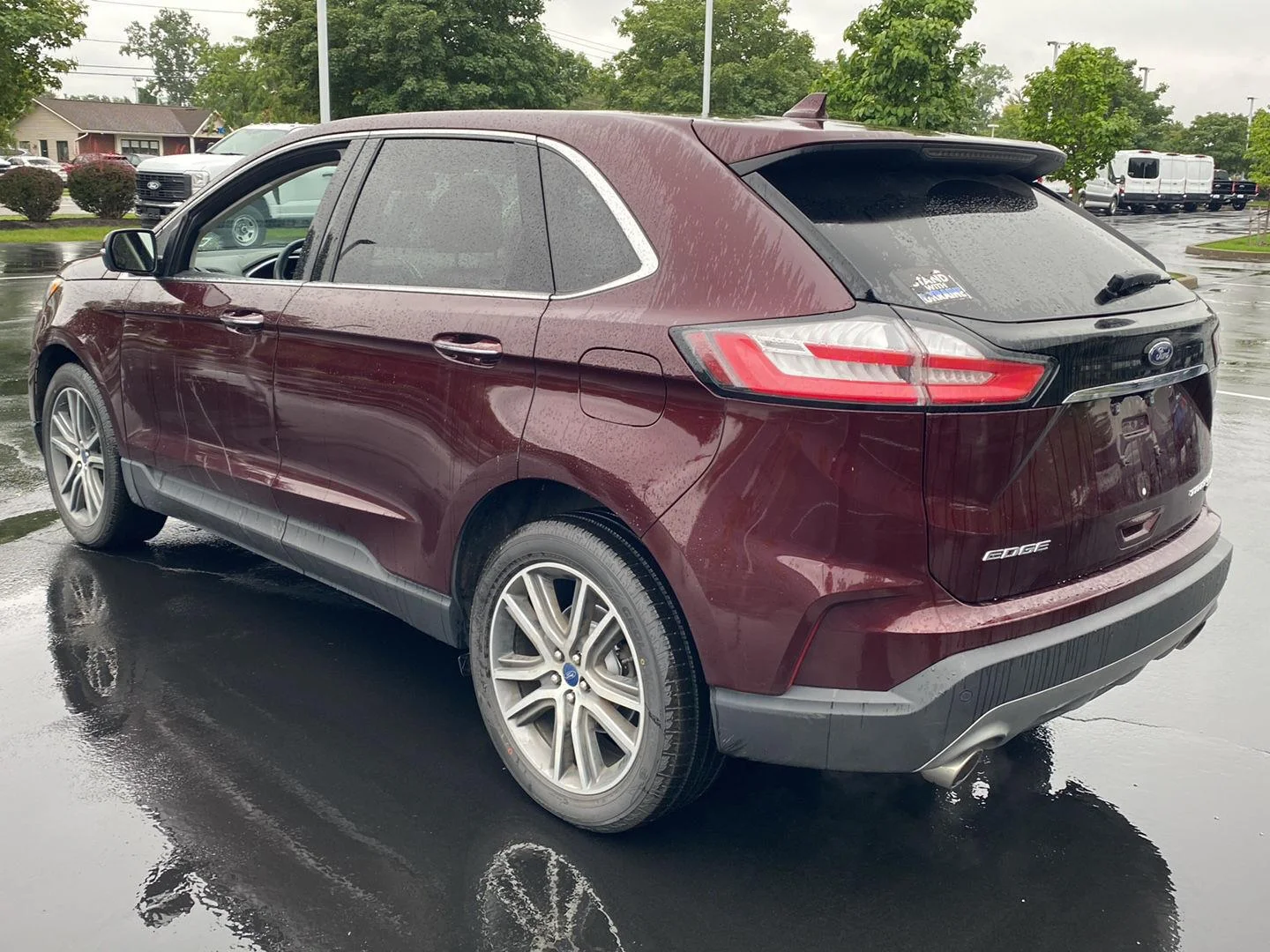 Used 2019 Burgundy Velvet Metallic Tinted Clearcoat Ford Titanium image 9