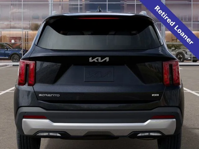 2025 Kia Sorento S - Photo 13