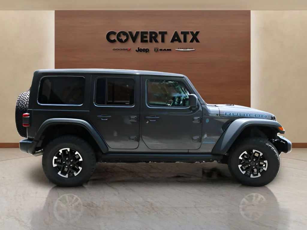Used 2025 Gray Jeep Rubicon 4xe image 6