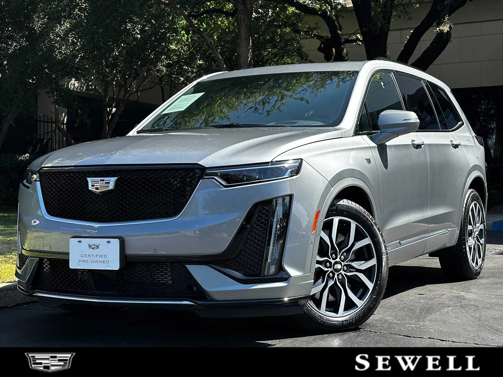 2025 Cadillac XT6